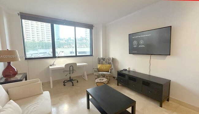 Building Photo - 540 Brickell Key Dr