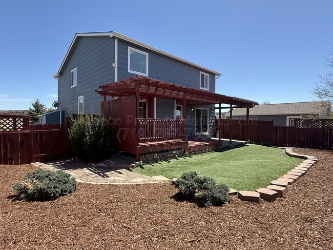 Building Photo - 6510 Oakwood Blvd