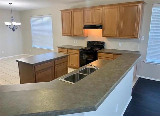 Building Photo - 420 Sandy Creek Dr