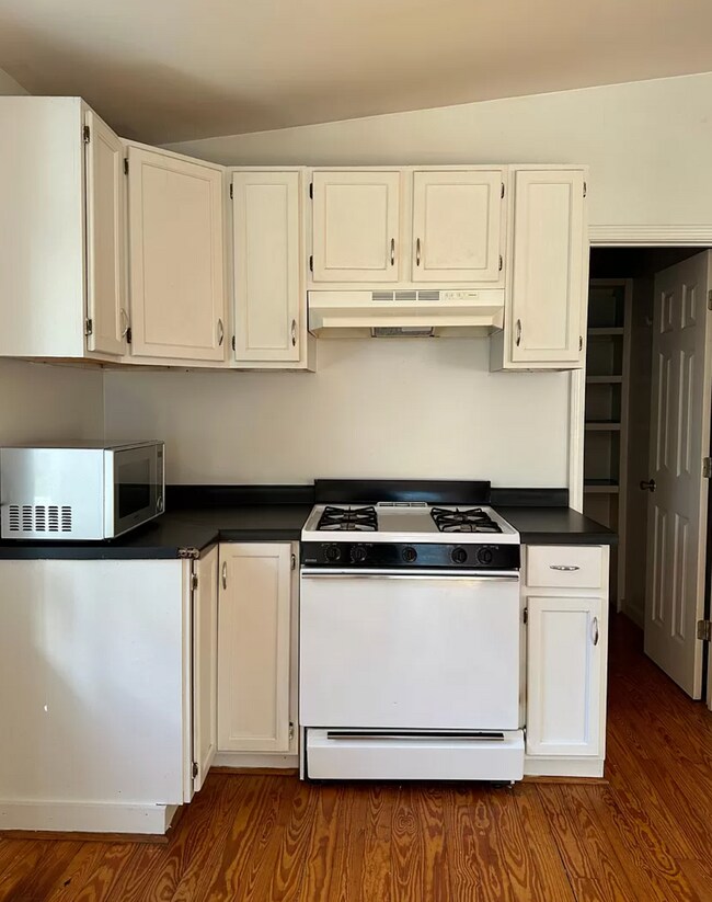 Building Photo - 151 Chattooga Ave