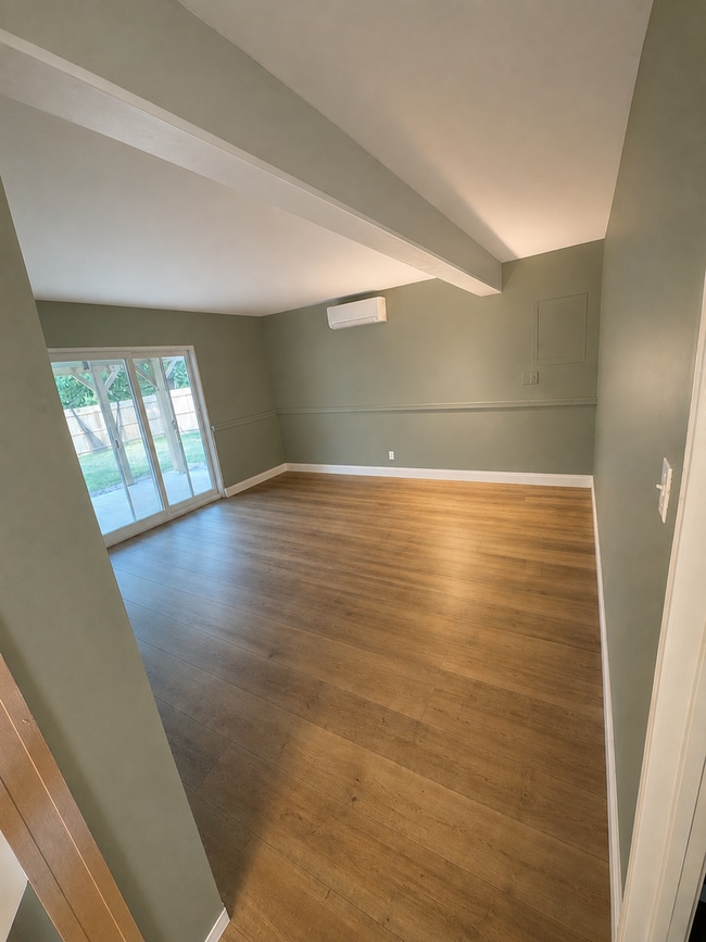 Building Photo - Spacious Mountain View Home in Sugar Loaf – Pet Friendly & Move-In Ready