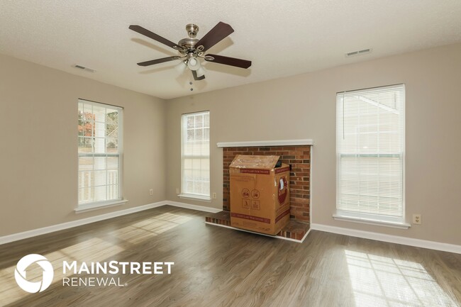 Building Photo - 7516 Swedish Ivy Ln