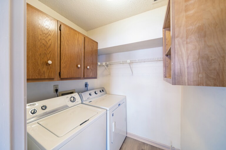 Building Photo - 3632 Fox Run