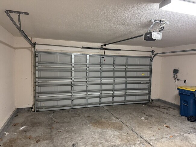 Building Photo - FOR RENT!!!!