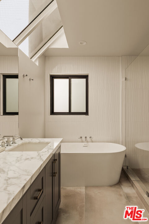 Building Photo - 625 Mildred Ave