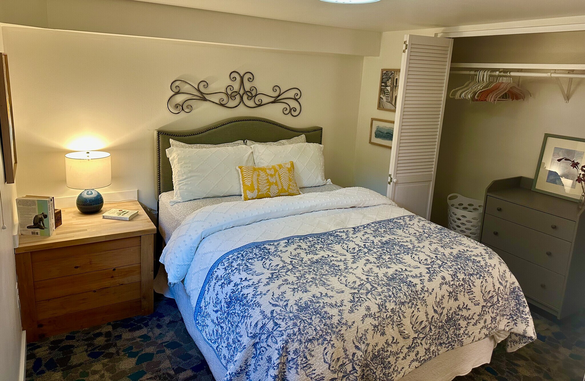 Building Photo - 11639 1st Ave NW