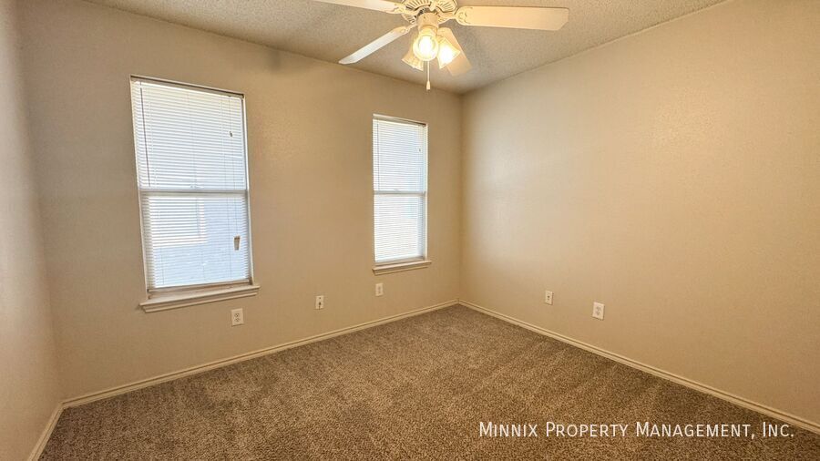 Building Photo - 3114 110th St