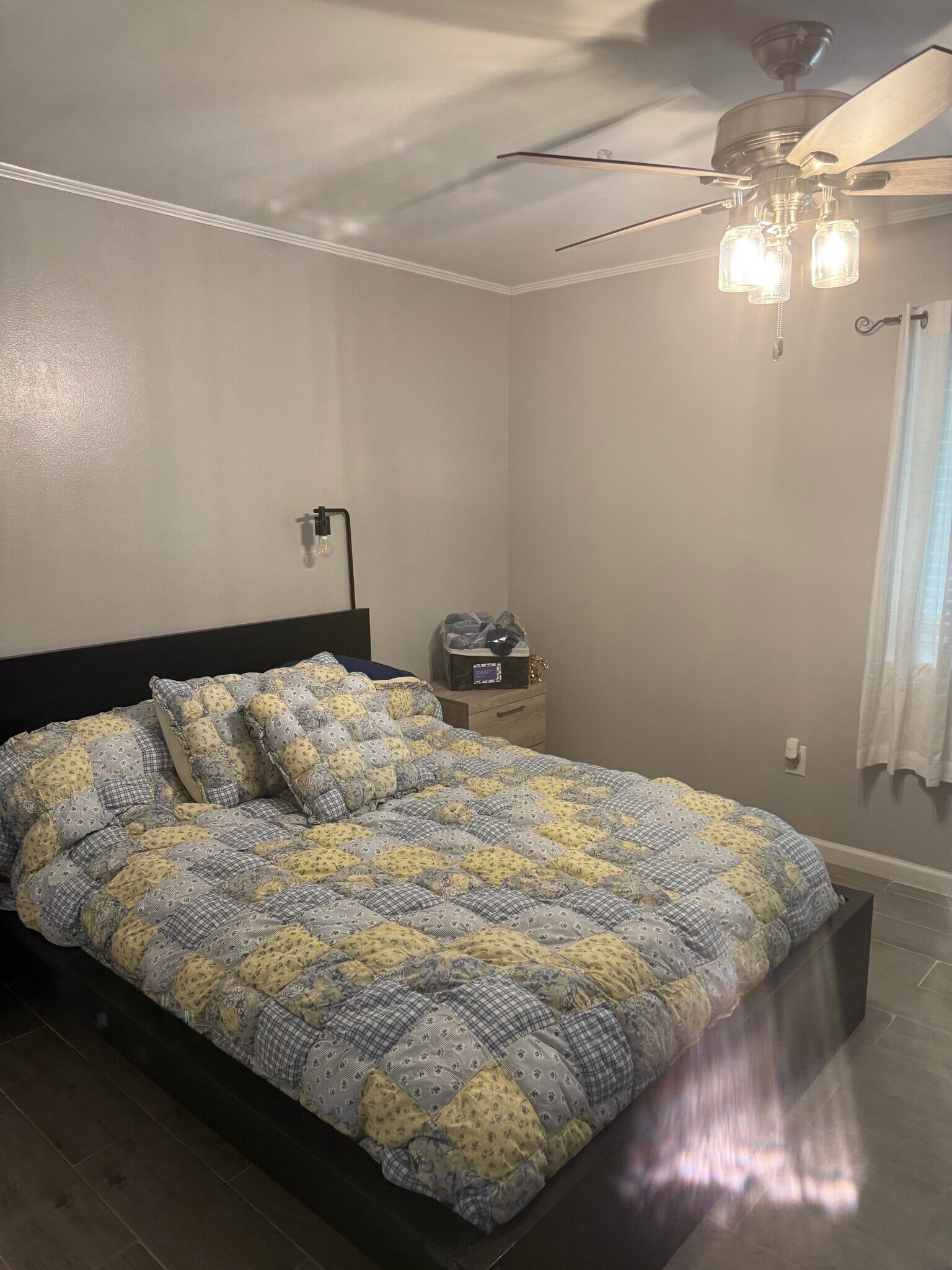 Master bedroom with Walk in Closet and Wall Unit - 109 Cedar Ridge Way