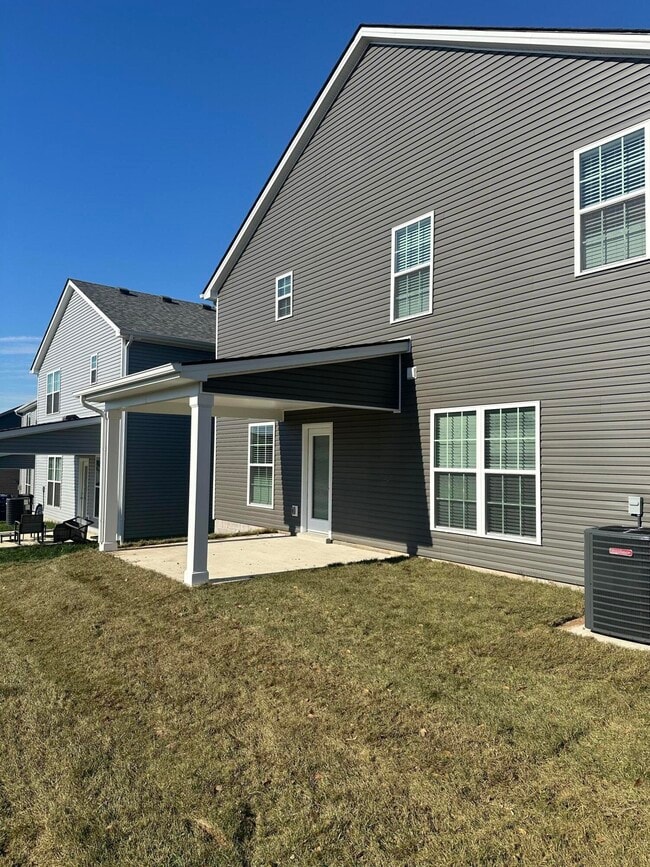 Building Photo - 2470 Dittany