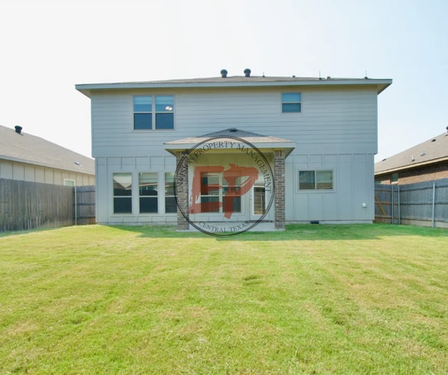 Building Photo - 11229 Solar St