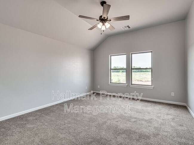 Building Photo - 11704 SW 48th St
