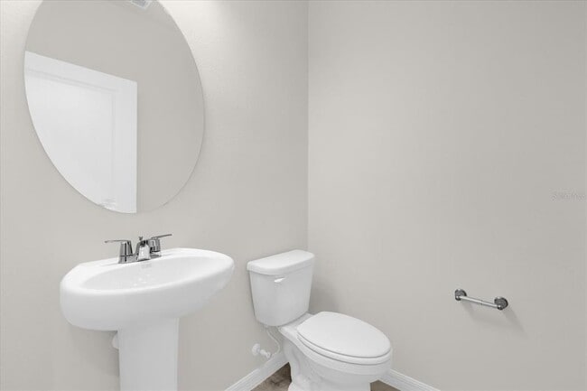 Building Photo - 16246 Merry Aly