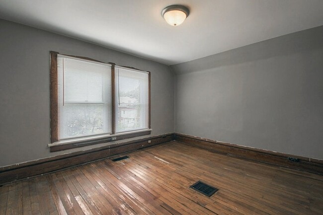 Building Photo - 1754 N 4th St