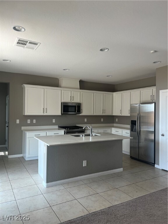 Building Photo - 8120 Pinyon Ridge St