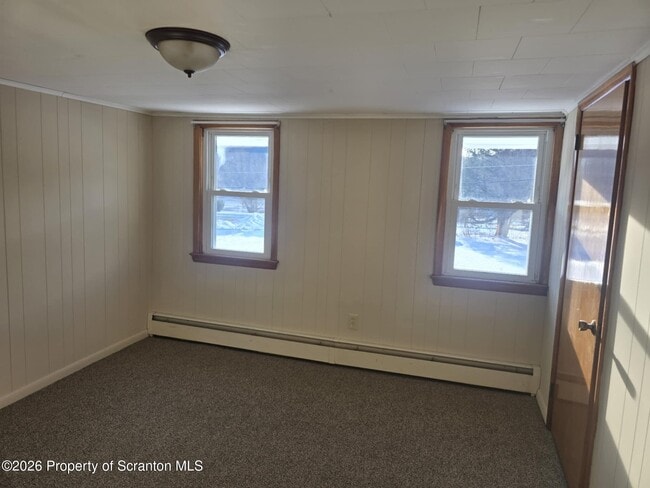 Building Photo - 60 Italy St