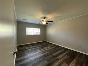 Building Photo - 15631 Pilgrim Hall Dr