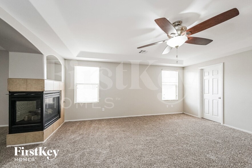Building Photo - 7278 Clear Range Ave