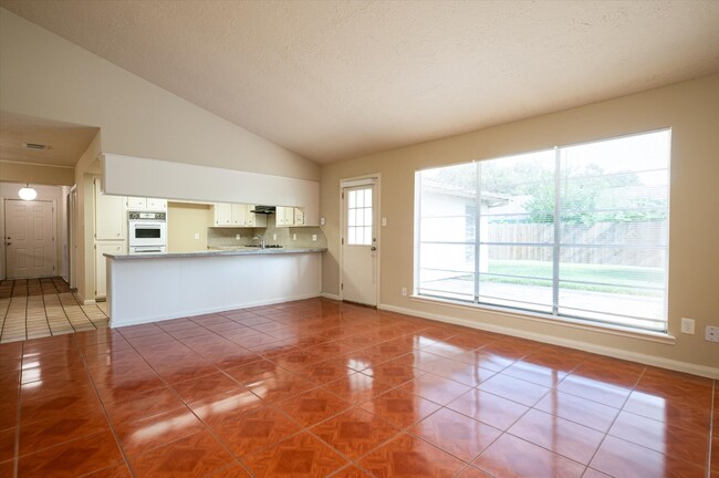 Building Photo - 9306 Sanford Rd