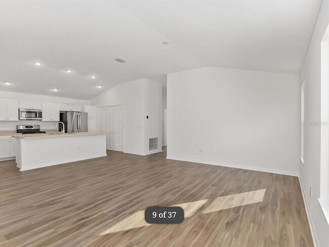 Building Photo - 7660 Cheryl Ct