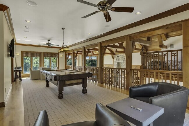 Building Photo - 1774 State Hwy UU