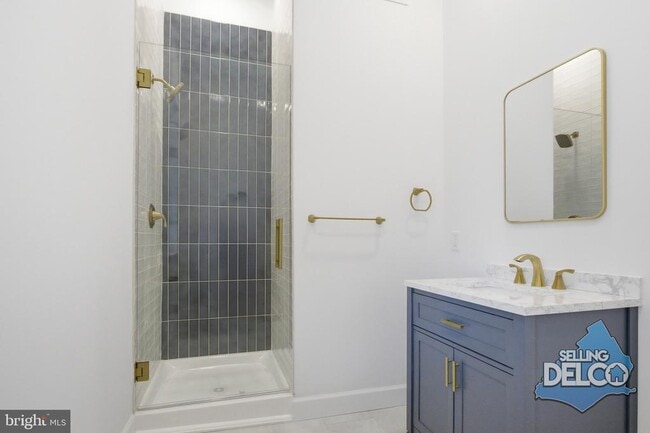 Building Photo - 100 W Front St