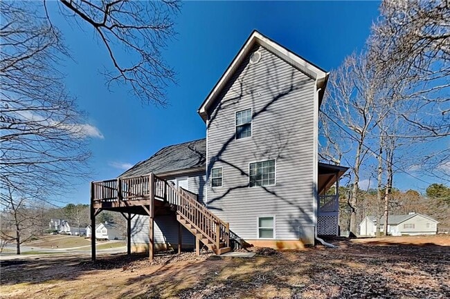 Building Photo - 11 Emerald Ct