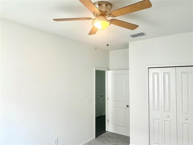 Building Photo - 4693 SW 83rd Lp