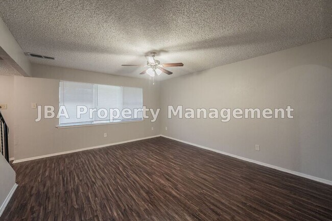 Building Photo - 1770 Farleigh Ct