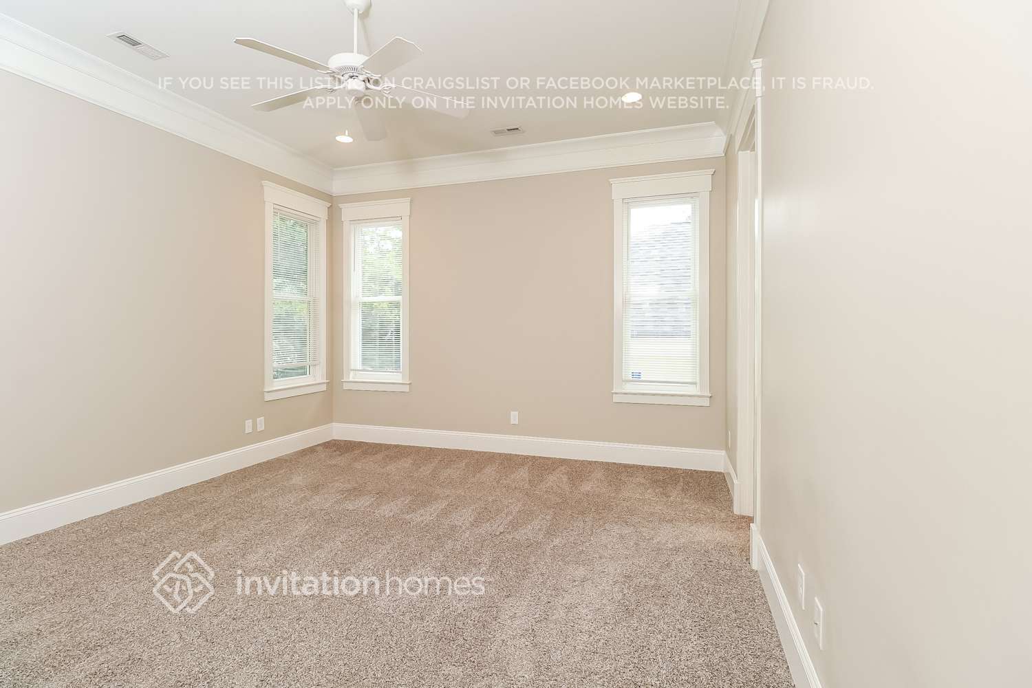 Building Photo - 506 Camellia St