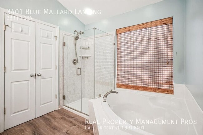 Building Photo - 3401 Blue Mallard Landing