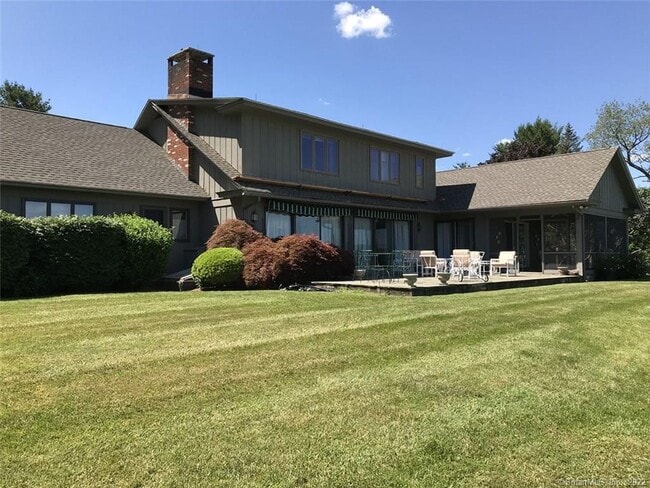 Building Photo - 107 Lime Rock Rd