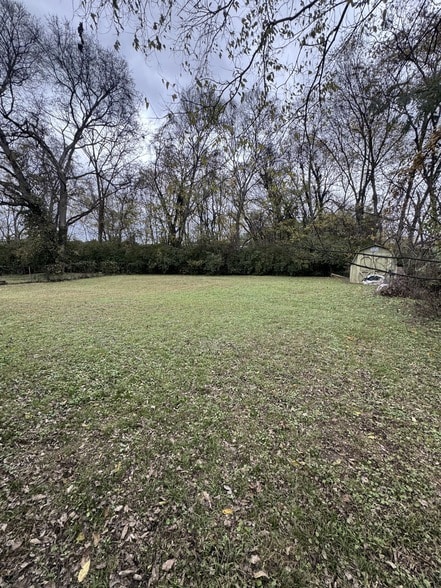 Building Photo - 1319 N 6th St