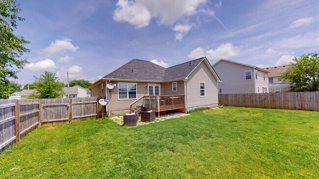 Building Photo - 117 N Cavalcade Cir