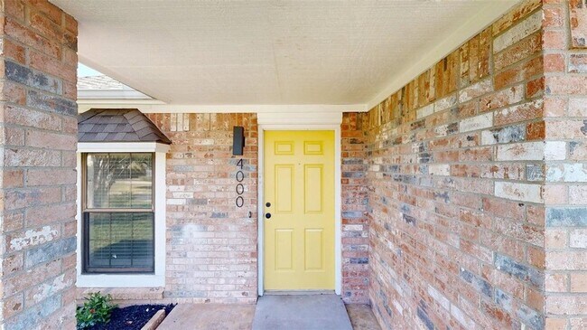 Building Photo - 4000 Tiffany Trail