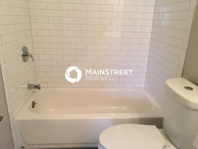 Building Photo - 3 Bedroom Pet-Friendly Home in Clearwater,...