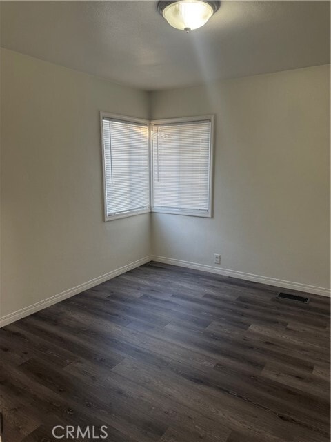 Building Photo - 11286 San Mateo Dr