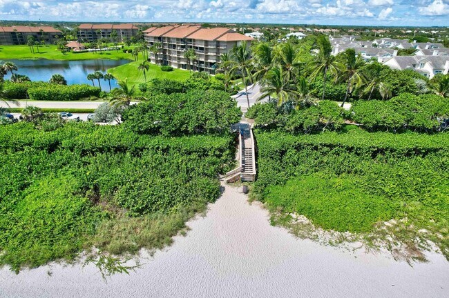 Building Photo - 501 S Seas Dr