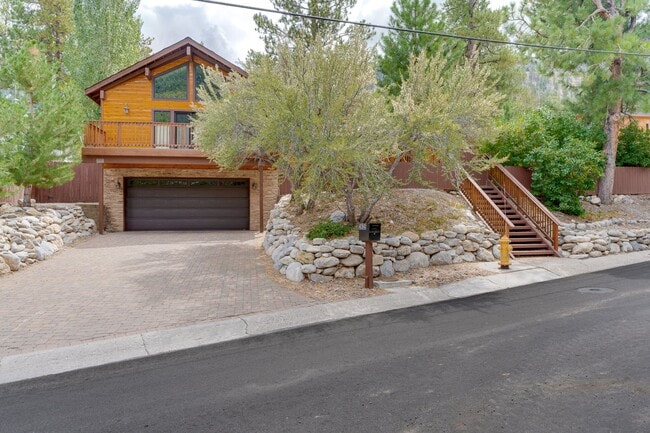 Building Photo - Peaceful Mountain Retreat with Stunning Views in Mount Charleston!