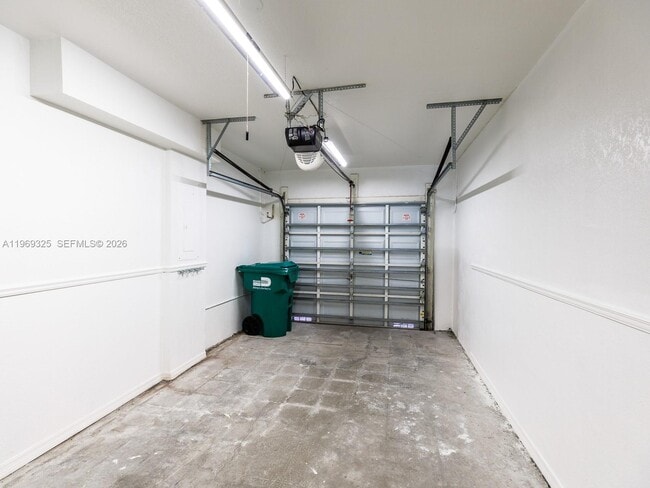 Building Photo - 11512 NW 48th Terrace