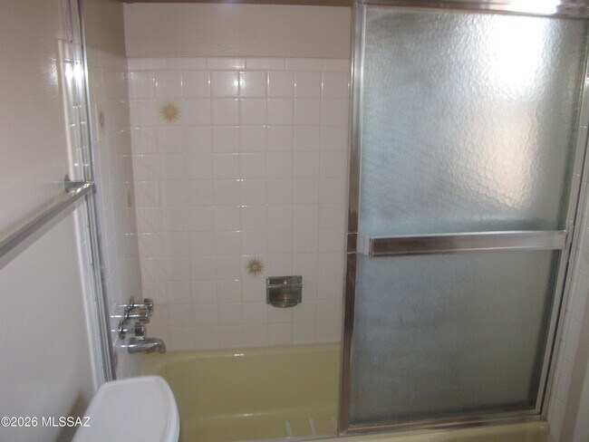 Building Photo - 2109 S Camino Seco