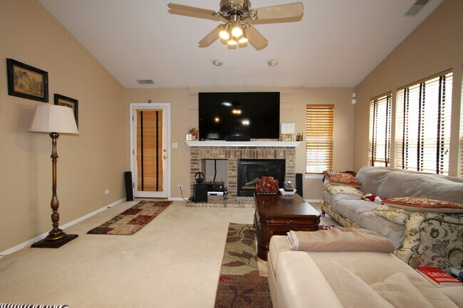 Building Photo - 1253 Georgetown Way