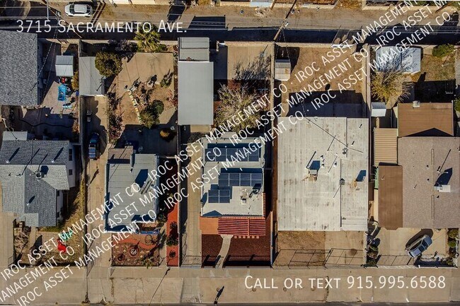 Building Photo - 3715 Sacramento Ave