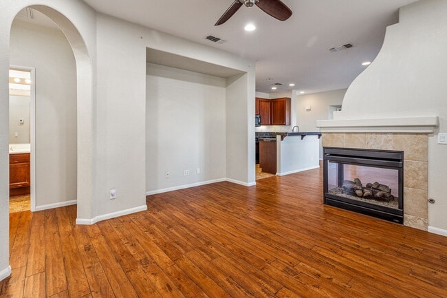 Building Photo - 1429 Caminito Sardinia