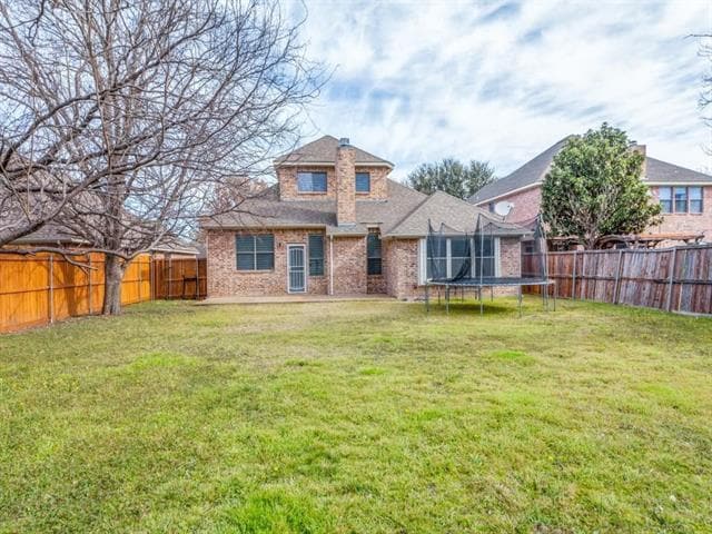 Building Photo - 8325 Estandarte Ct