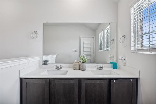 Building Photo - 2141 Buffalo Hill Dr