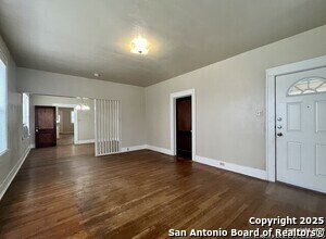 Building Photo - 124 Gifford St