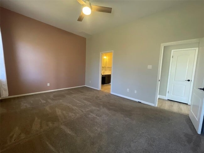 Building Photo - 3300 Bratton Heights Dr
