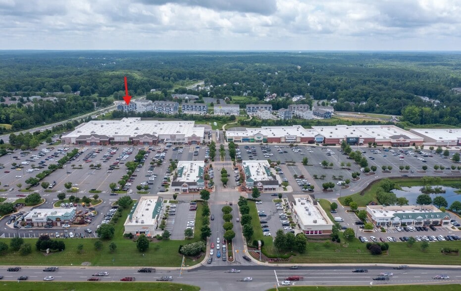 Hancock Village - 7215 Hancock Chase Ct