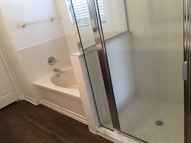 Building Photo - 11804 Stonewood Gate Dr