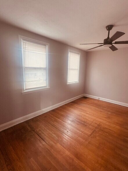 Building Photo - 3329 Ingleside Ave